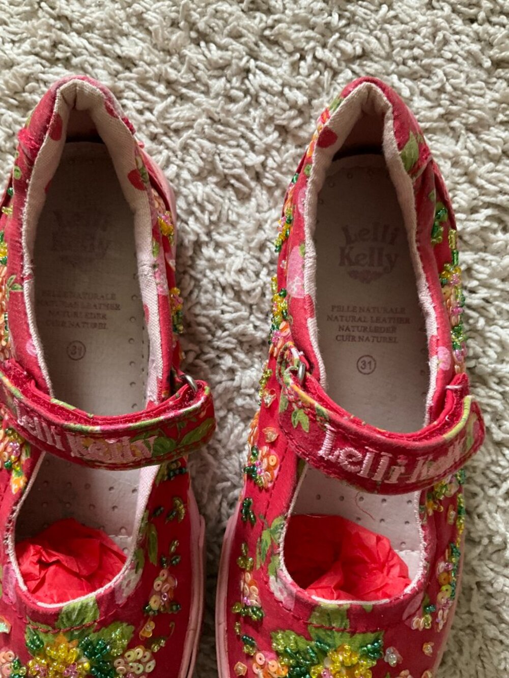 Lelli Kelly Red Mary Janes Shoes. Size: EU 31 Little Girl (US 13 Little Girl). - Picture 6 of 8